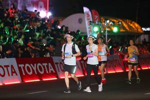 BIB: 
                            <button type="button" onclick="openModal(23176584)" class="btn btn-primary btn-sm float-right btn-popup" data-toggle="modal" data-target=".modal-high-quality">
                        <i class="fas fa-shopping-cart"></i> Add to Cart
                    </button>
                                            <button type="button" onclick="isThisMe(23176584, true)" class="btn btn-success btn-sm float-right btn-popup btn-isme hidden" data-toggle="tooltip" data-placement="bottom" title="นี่คือรูปของคุณใช่ไหม คลิกที่นี่เพื่อเอาเข้าอัลบั้ม">
                        <i class="fas fa-plus"></i> Add to album
                    </button>
                    <button type="button" onclick="isThisMe(23176584, false)" class="btn btn-warning btn-sm float-right btn-popup btn-isnotme hidden">
                        <i class="fas fa-ban"></i> Remove from album
                    </button>